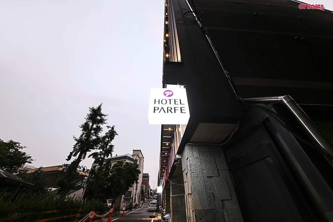 Hotel Parfe Cheonan Exterior foto