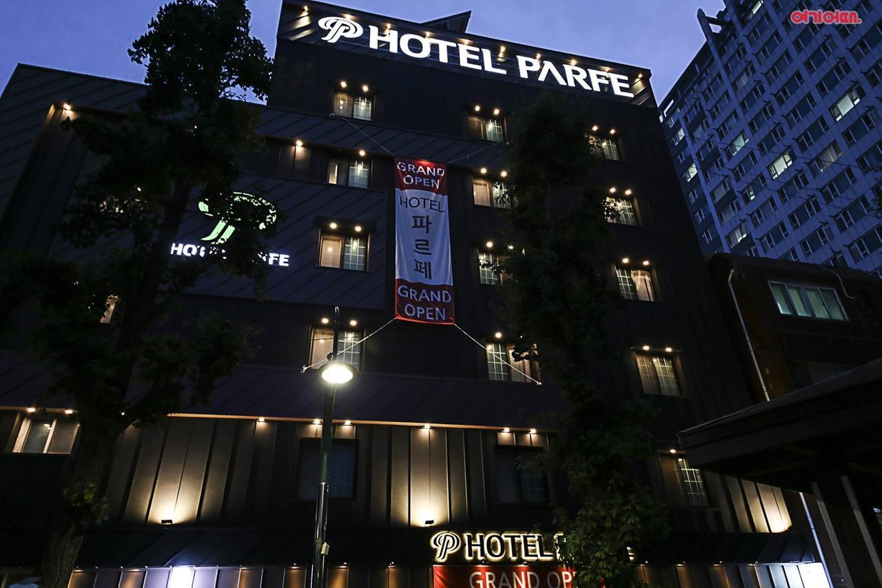 Hotel Parfe Cheonan Exterior foto