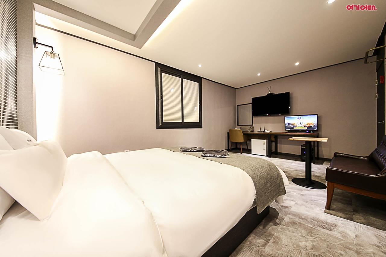 Hotel Parfe Cheonan Exterior foto